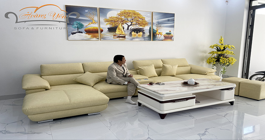 Bàn giao bộ sofa phòng khách HY339 sang trọng, hiện đại tại nhà chị Thủy Ngô Gia Tự